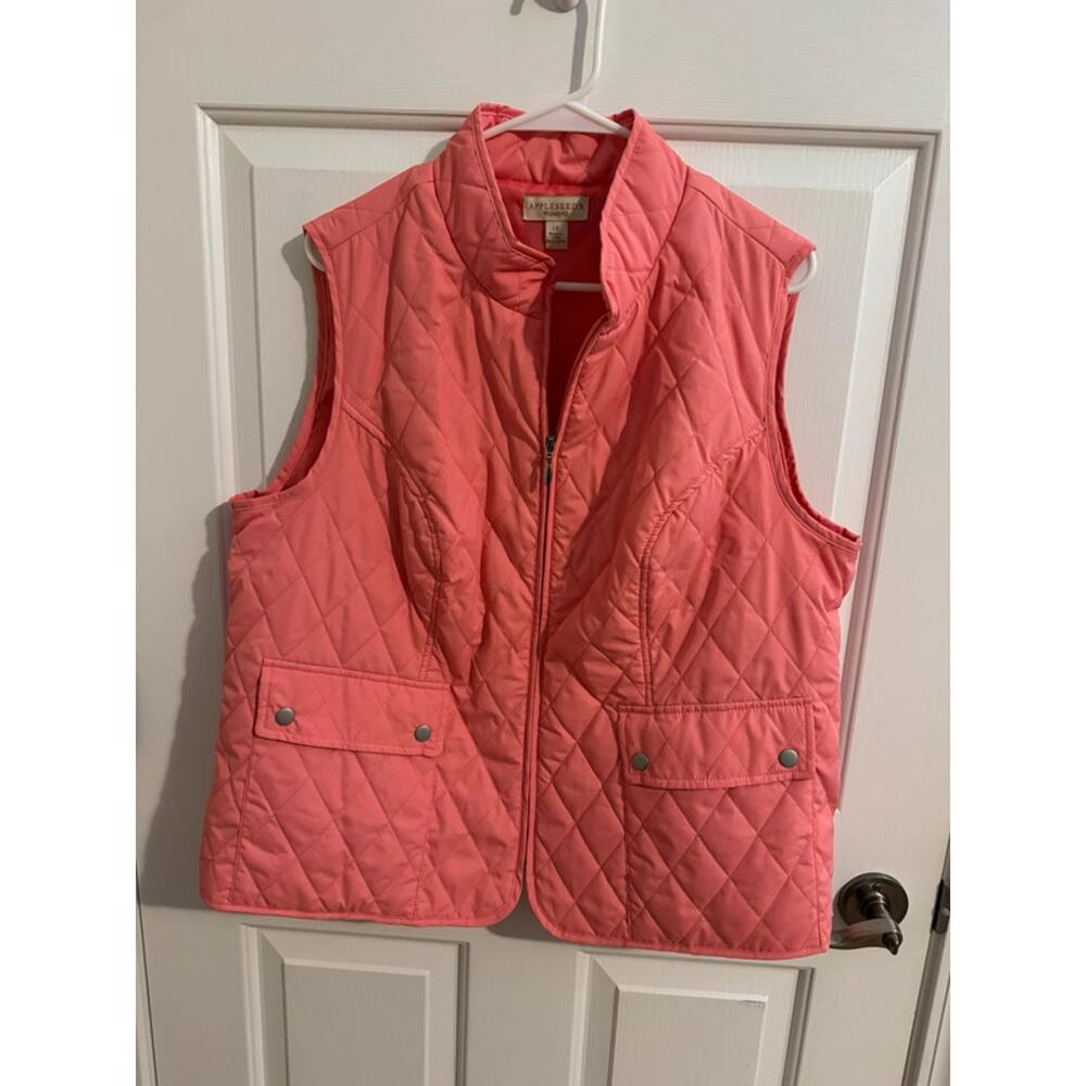 Appleseed’s quilted vest pink pockets plus 1X